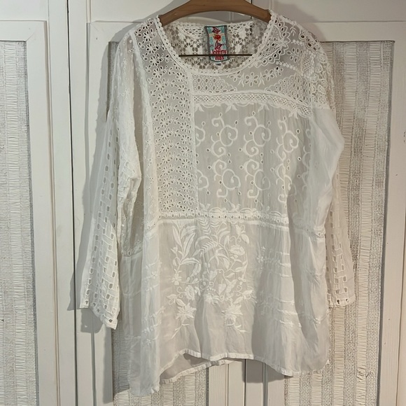 Johnny Was pure white top/tunic 3/4 sleeves, embroidery, eyelet, and open lace - Picture 3 of 7